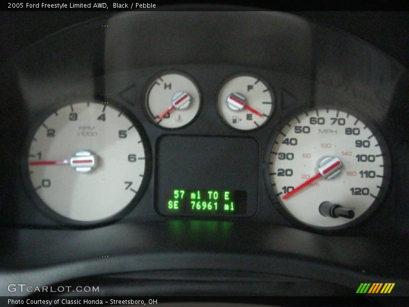 Black / Pebble 2005 Ford Freestyle Limited AWD