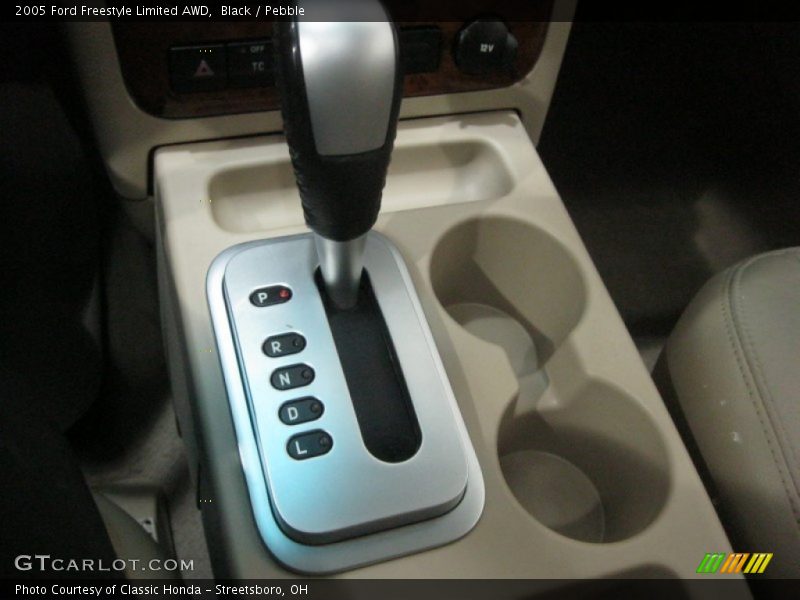 Black / Pebble 2005 Ford Freestyle Limited AWD