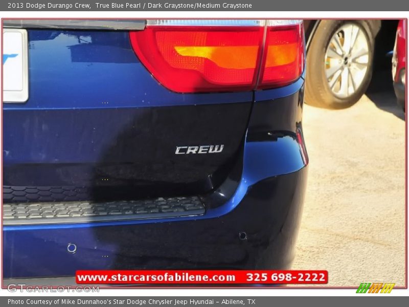 True Blue Pearl / Dark Graystone/Medium Graystone 2013 Dodge Durango Crew
