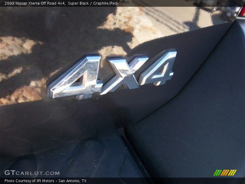 Super Black / Graphite/Red 2009 Nissan Xterra Off Road 4x4