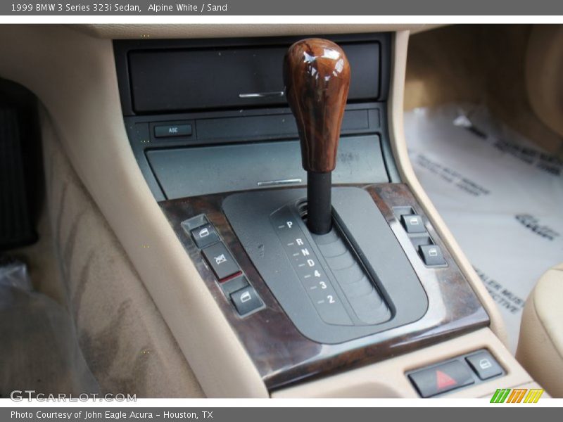Alpine White / Sand 1999 BMW 3 Series 323i Sedan