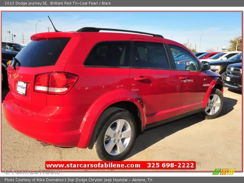 Brilliant Red Tri-Coat Pearl / Black 2013 Dodge Journey SE