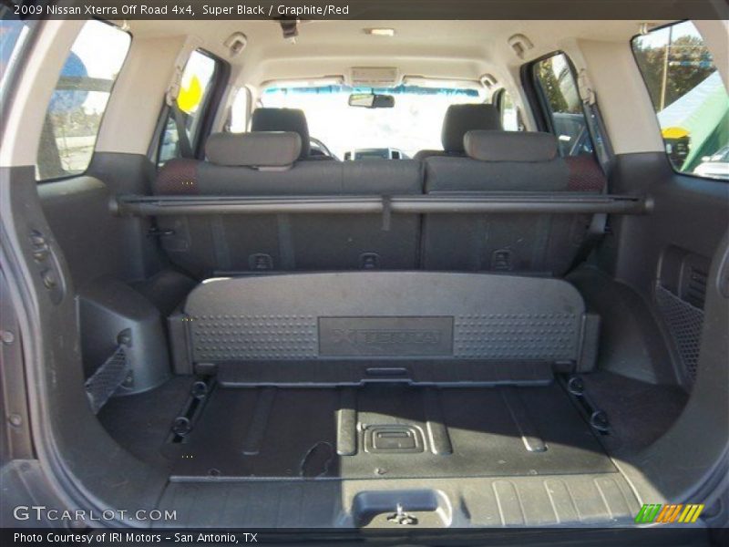 Super Black / Graphite/Red 2009 Nissan Xterra Off Road 4x4