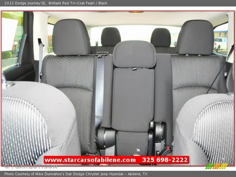 Brilliant Red Tri-Coat Pearl / Black 2013 Dodge Journey SE