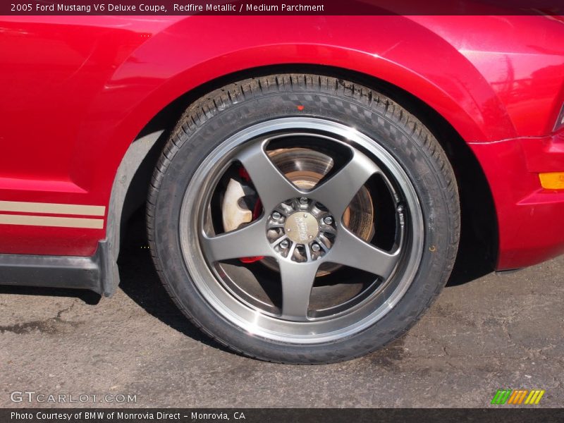 Custom Wheels of 2005 Mustang V6 Deluxe Coupe