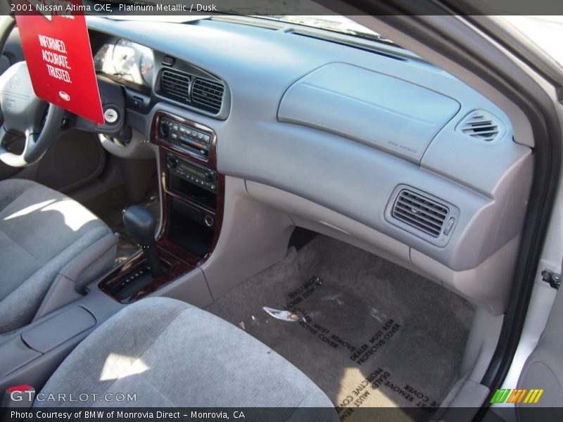 Platinum Metallic / Dusk 2001 Nissan Altima GXE