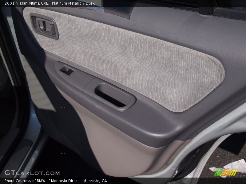 Platinum Metallic / Dusk 2001 Nissan Altima GXE