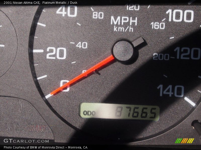 Platinum Metallic / Dusk 2001 Nissan Altima GXE