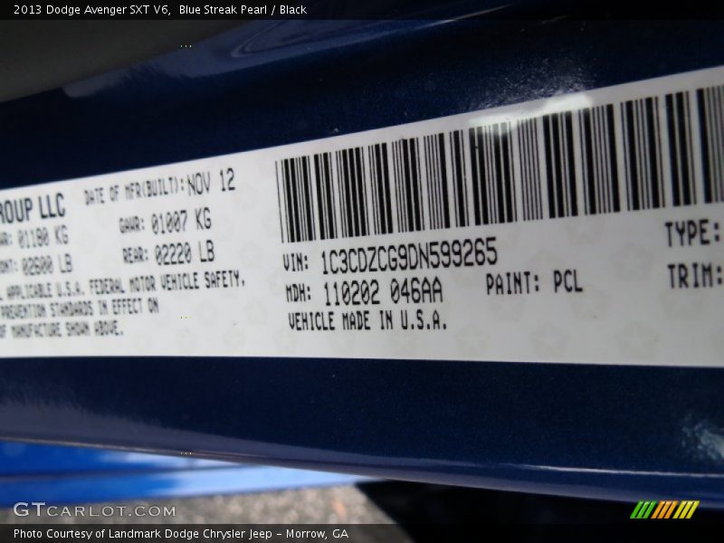 Blue Streak Pearl / Black 2013 Dodge Avenger SXT V6