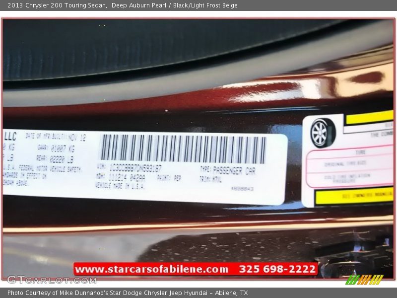 Deep Auburn Pearl / Black/Light Frost Beige 2013 Chrysler 200 Touring Sedan