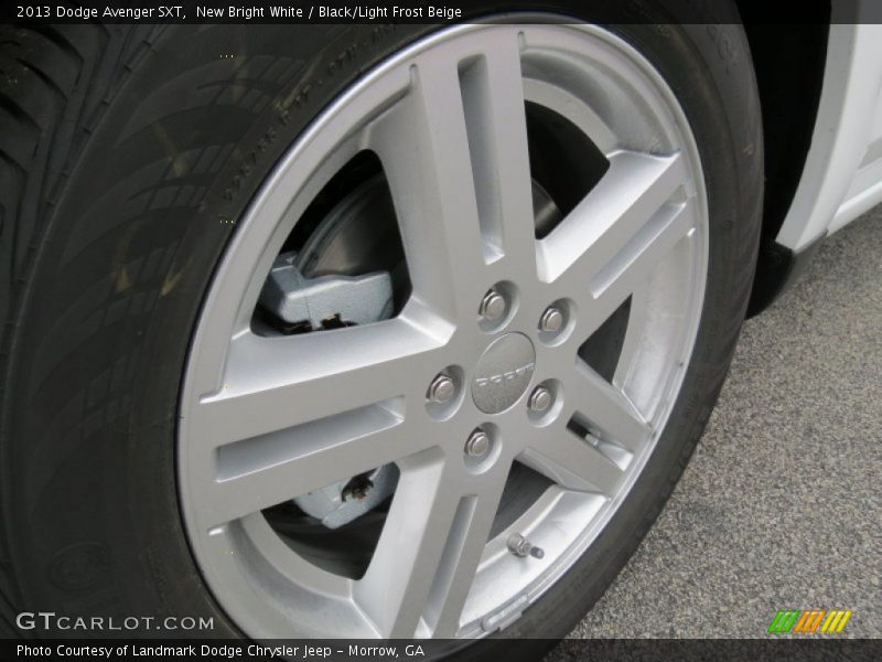 New Bright White / Black/Light Frost Beige 2013 Dodge Avenger SXT