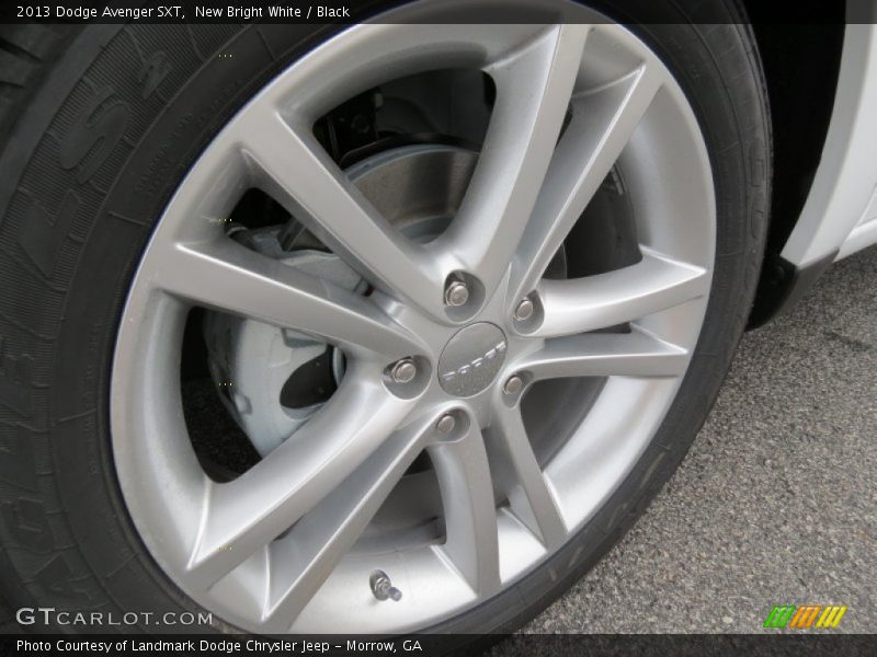 New Bright White / Black 2013 Dodge Avenger SXT