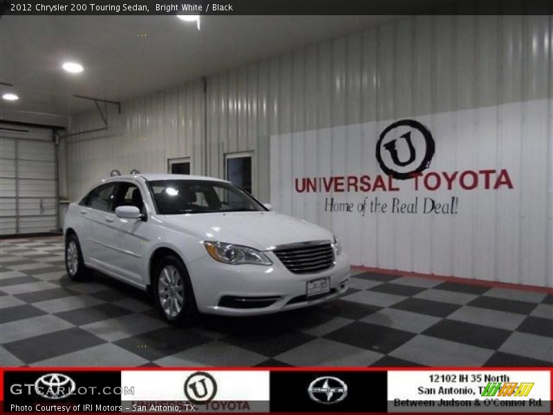 Bright White / Black 2012 Chrysler 200 Touring Sedan