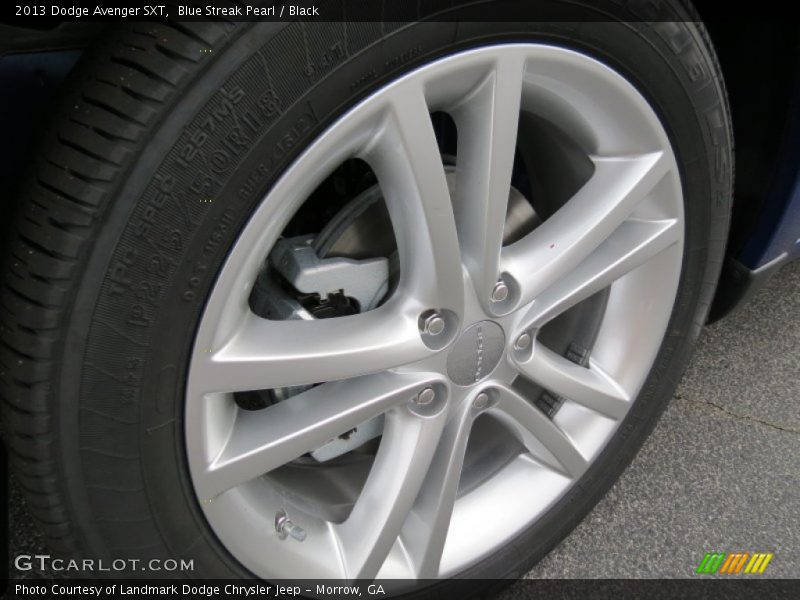 Blue Streak Pearl / Black 2013 Dodge Avenger SXT