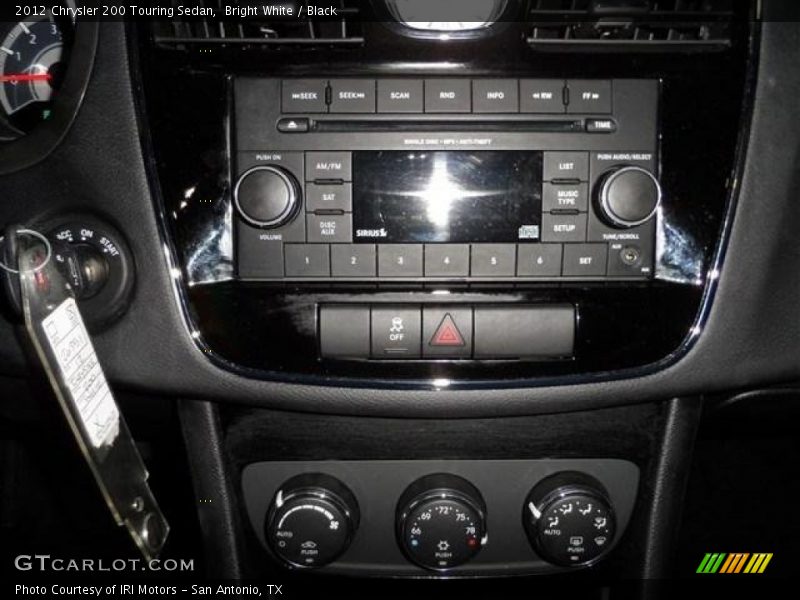 Bright White / Black 2012 Chrysler 200 Touring Sedan