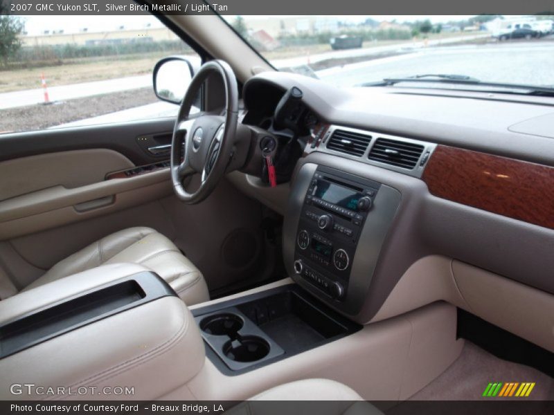Silver Birch Metallic / Light Tan 2007 GMC Yukon SLT