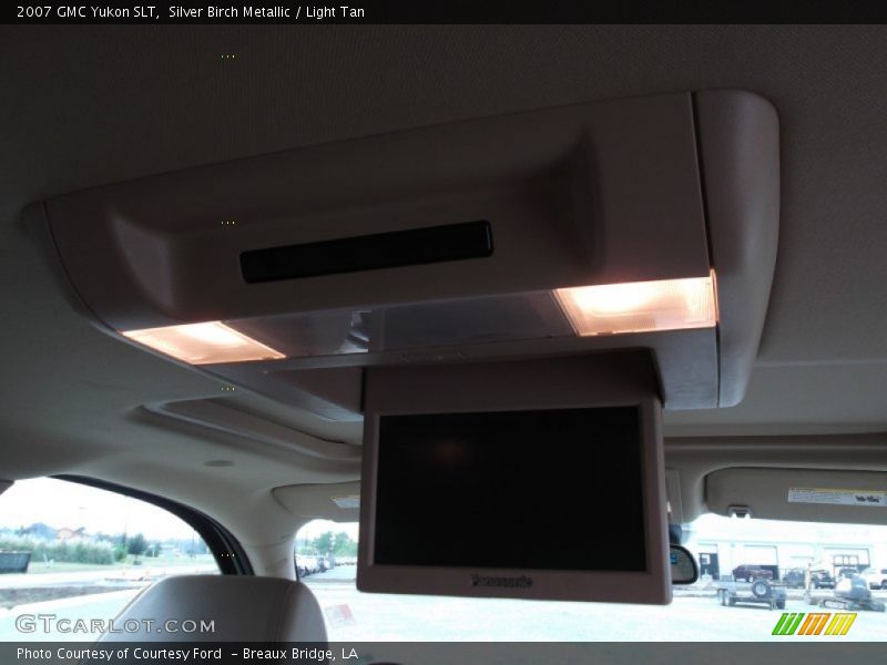 Silver Birch Metallic / Light Tan 2007 GMC Yukon SLT