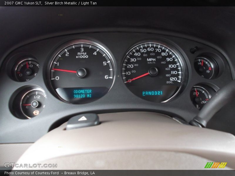 Silver Birch Metallic / Light Tan 2007 GMC Yukon SLT