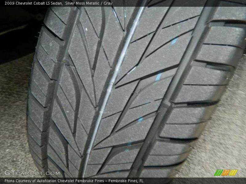 Silver Moss Metallic / Gray 2009 Chevrolet Cobalt LS Sedan