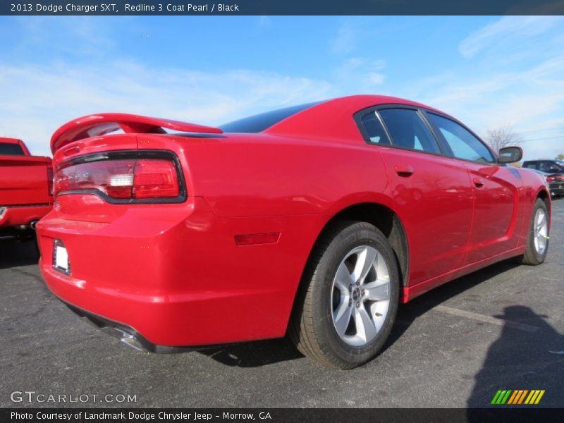 Redline 3 Coat Pearl / Black 2013 Dodge Charger SXT