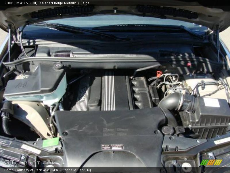 Kalahari Beige Metallic / Beige 2006 BMW X5 3.0i
