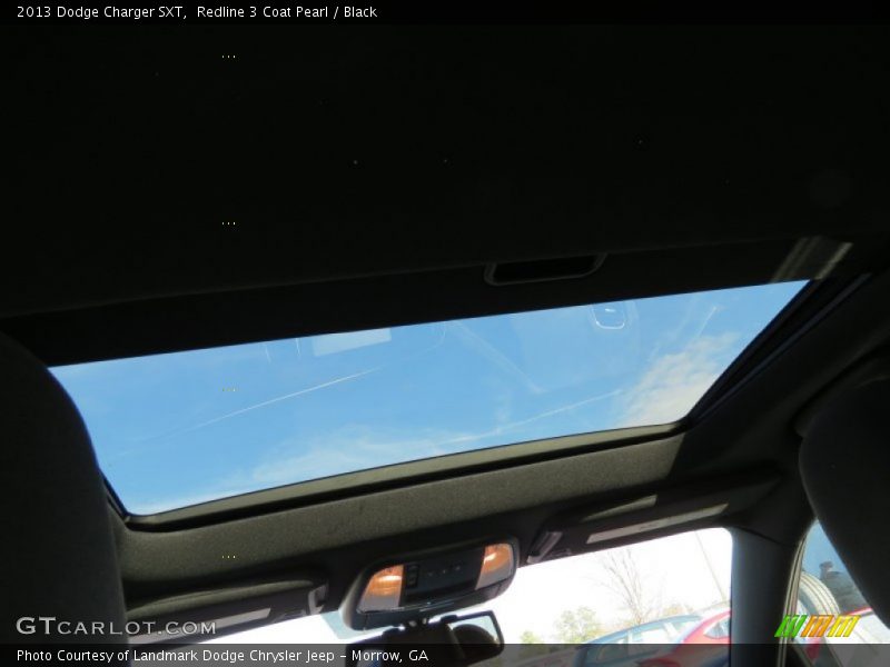 Redline 3 Coat Pearl / Black 2013 Dodge Charger SXT