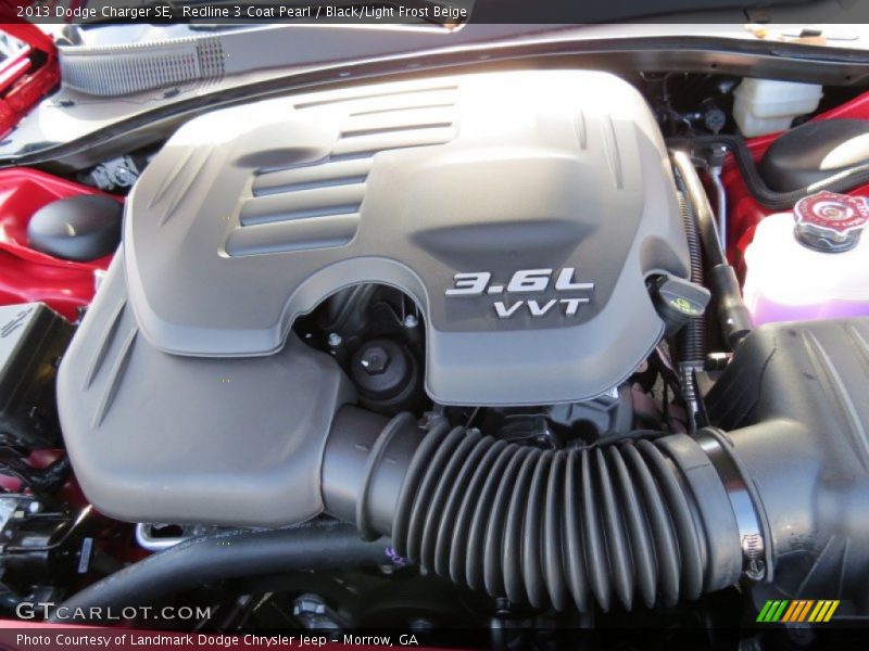 Redline 3 Coat Pearl / Black/Light Frost Beige 2013 Dodge Charger SE