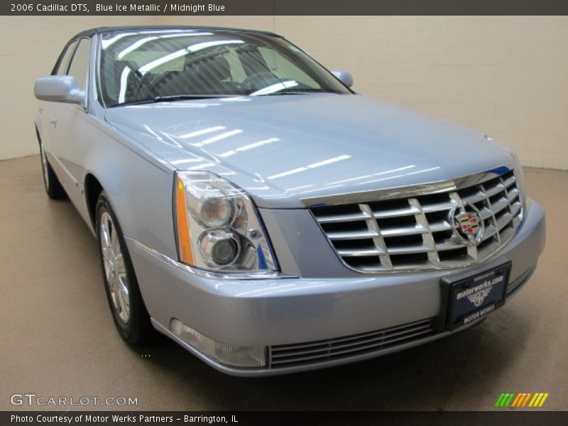 Blue Ice Metallic / Midnight Blue 2006 Cadillac DTS