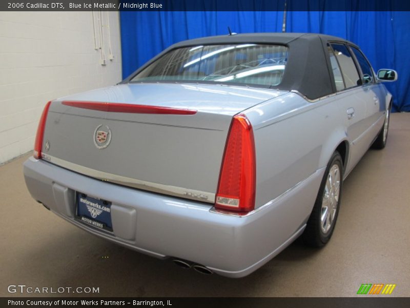 Blue Ice Metallic / Midnight Blue 2006 Cadillac DTS