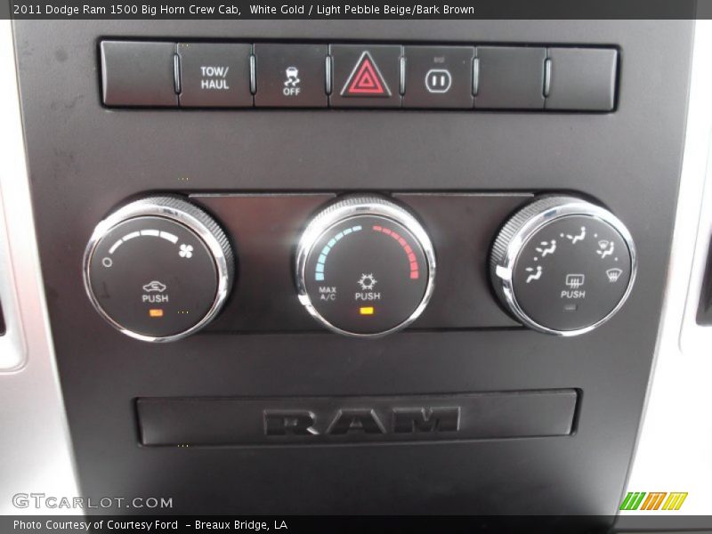 White Gold / Light Pebble Beige/Bark Brown 2011 Dodge Ram 1500 Big Horn Crew Cab