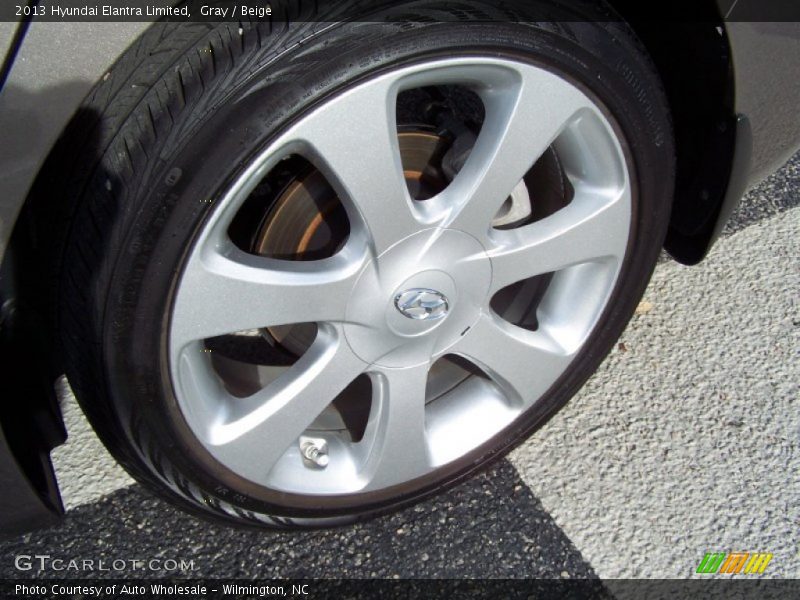 Gray / Beige 2013 Hyundai Elantra Limited