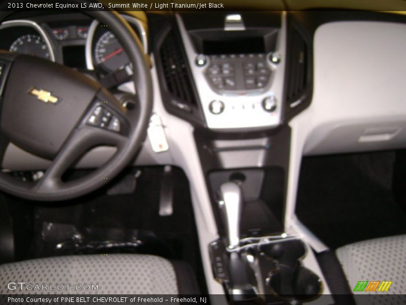 Summit White / Light Titanium/Jet Black 2013 Chevrolet Equinox LS AWD