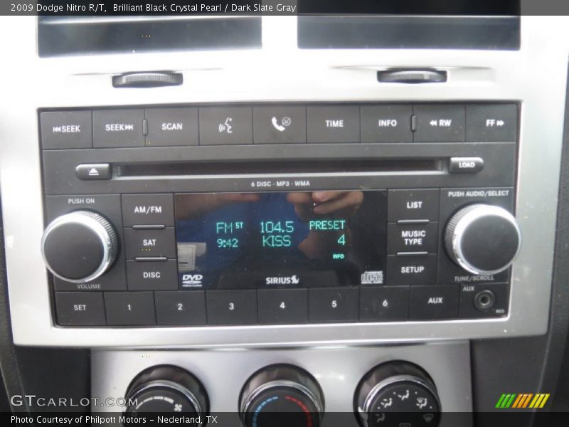 Audio System of 2009 Nitro R/T