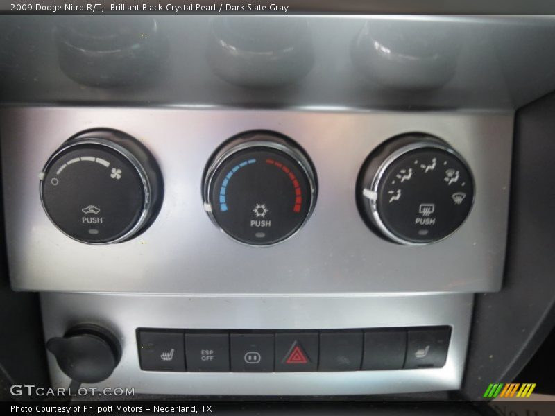 Controls of 2009 Nitro R/T