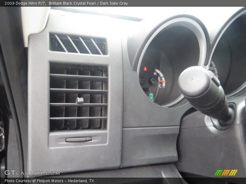 Brilliant Black Crystal Pearl / Dark Slate Gray 2009 Dodge Nitro R/T