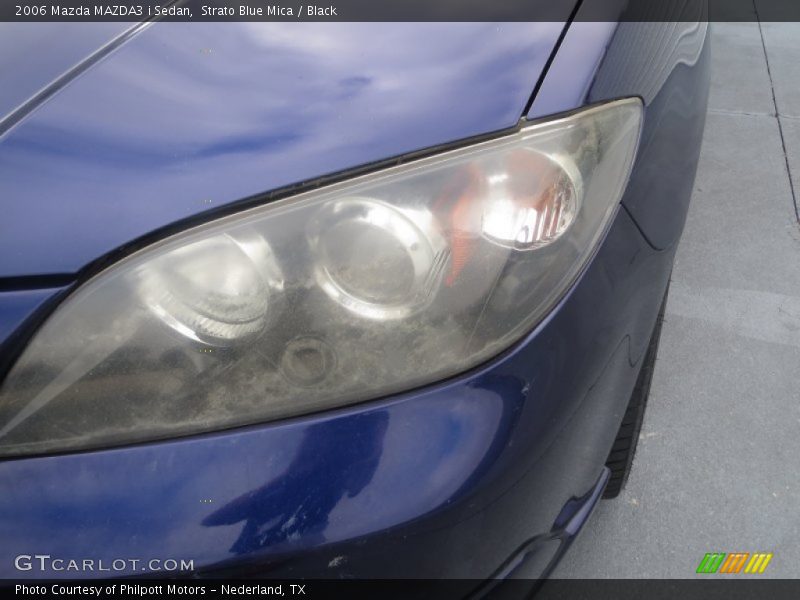 Strato Blue Mica / Black 2006 Mazda MAZDA3 i Sedan