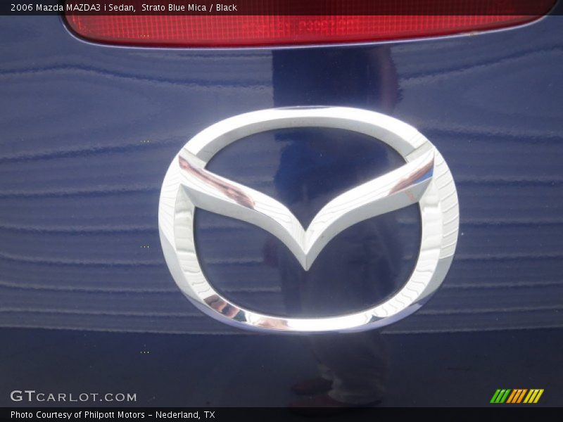 Strato Blue Mica / Black 2006 Mazda MAZDA3 i Sedan