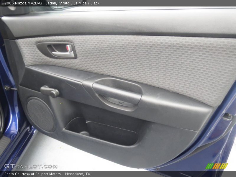 Strato Blue Mica / Black 2006 Mazda MAZDA3 i Sedan