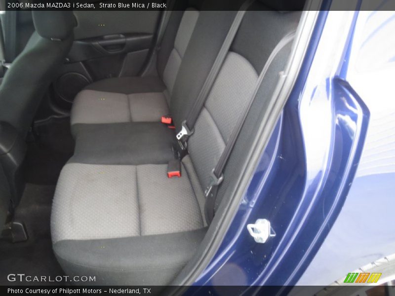 Strato Blue Mica / Black 2006 Mazda MAZDA3 i Sedan