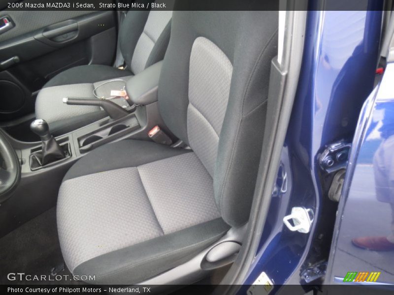 Strato Blue Mica / Black 2006 Mazda MAZDA3 i Sedan