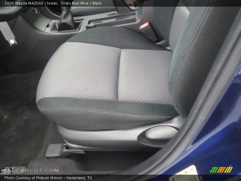 Strato Blue Mica / Black 2006 Mazda MAZDA3 i Sedan