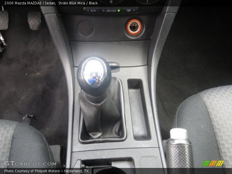 Strato Blue Mica / Black 2006 Mazda MAZDA3 i Sedan
