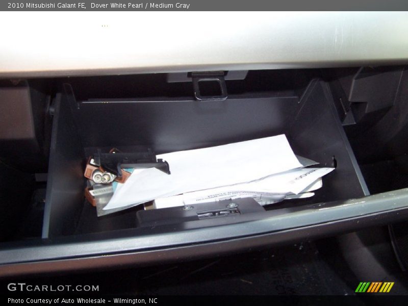 Dover White Pearl / Medium Gray 2010 Mitsubishi Galant FE
