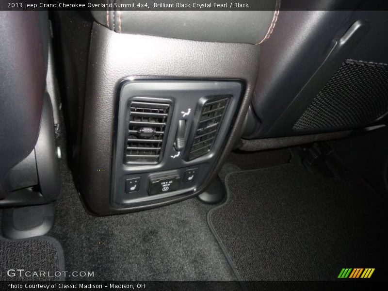 Brilliant Black Crystal Pearl / Black 2013 Jeep Grand Cherokee Overland Summit 4x4