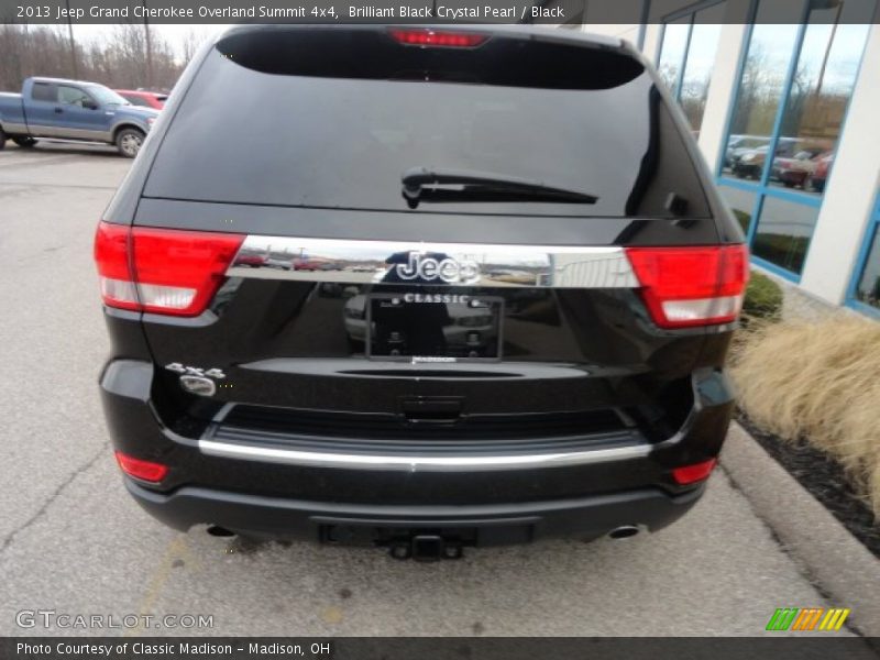 Brilliant Black Crystal Pearl / Black 2013 Jeep Grand Cherokee Overland Summit 4x4