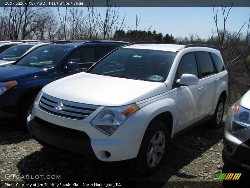 Pearl White / Beige 2007 Suzuki XL7 AWD