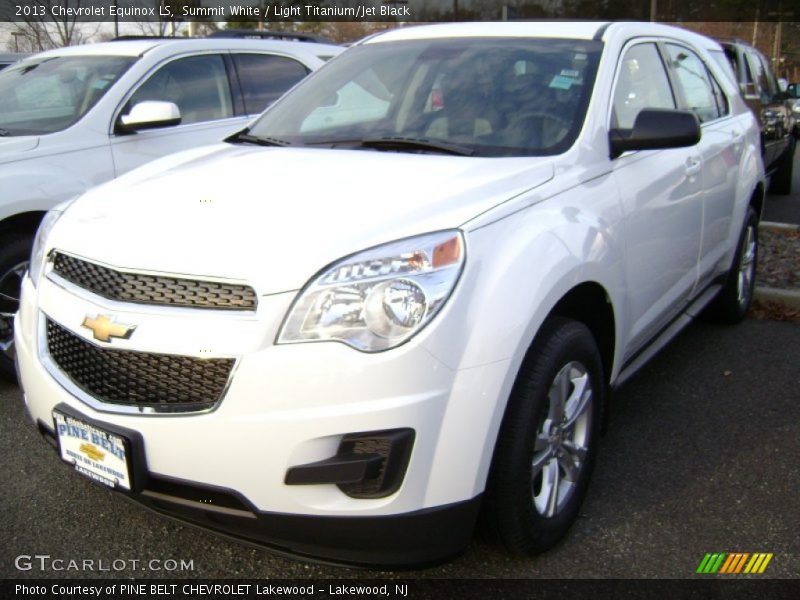 Summit White / Light Titanium/Jet Black 2013 Chevrolet Equinox LS