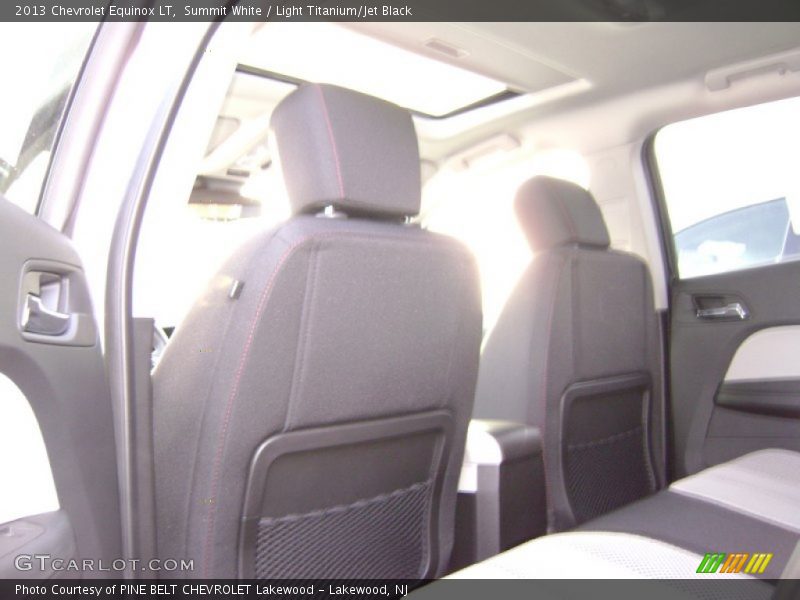 Summit White / Light Titanium/Jet Black 2013 Chevrolet Equinox LT