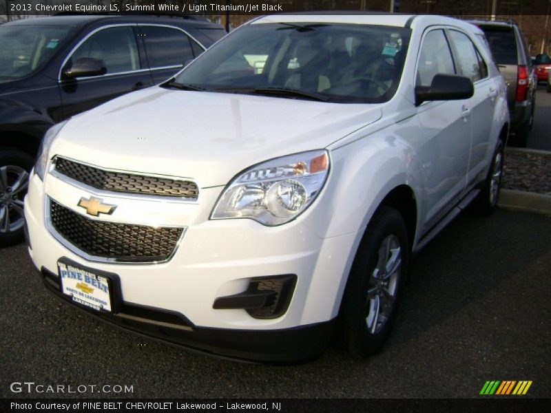 Summit White / Light Titanium/Jet Black 2013 Chevrolet Equinox LS