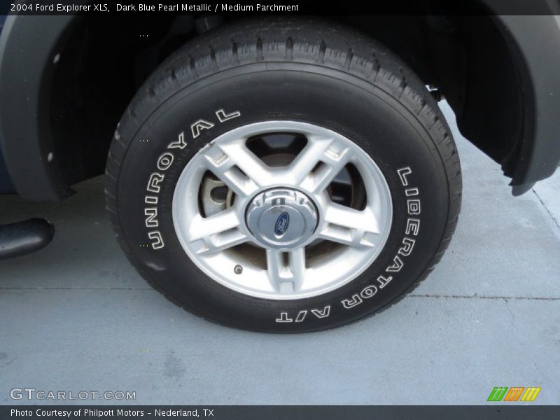 Dark Blue Pearl Metallic / Medium Parchment 2004 Ford Explorer XLS
